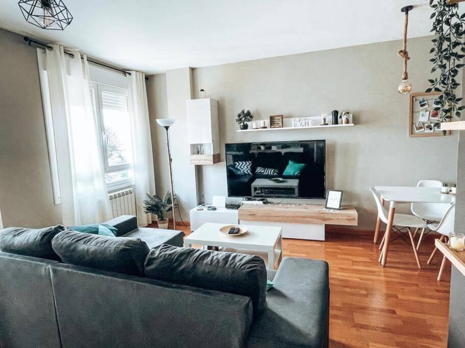 Apartamento Cemba Понферрада Екстер'єр фото